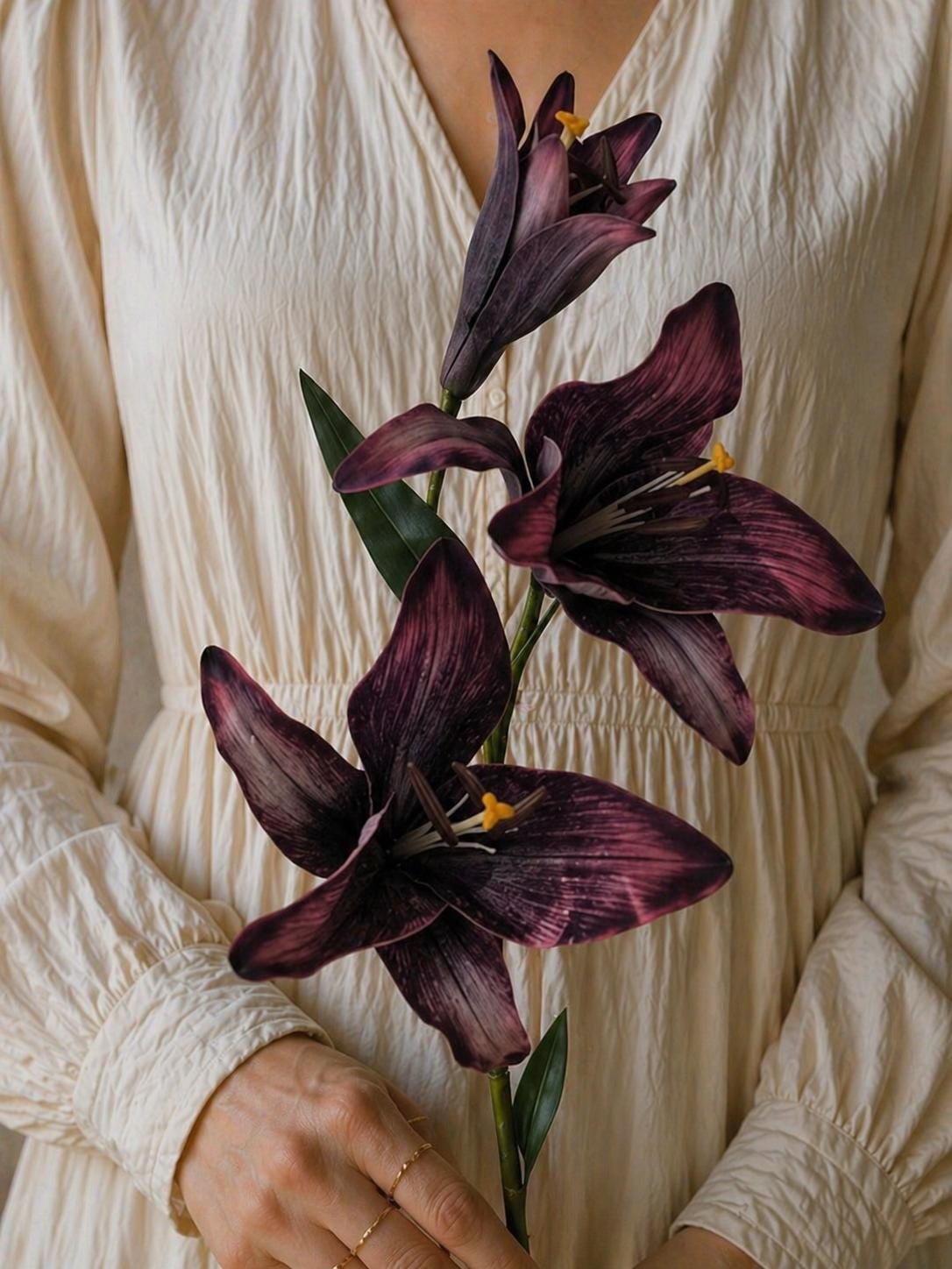 Real Touch Lily Stem, Lifelike Silk Flowers, Wedding Centerpieces, Home Decoration Arrangement