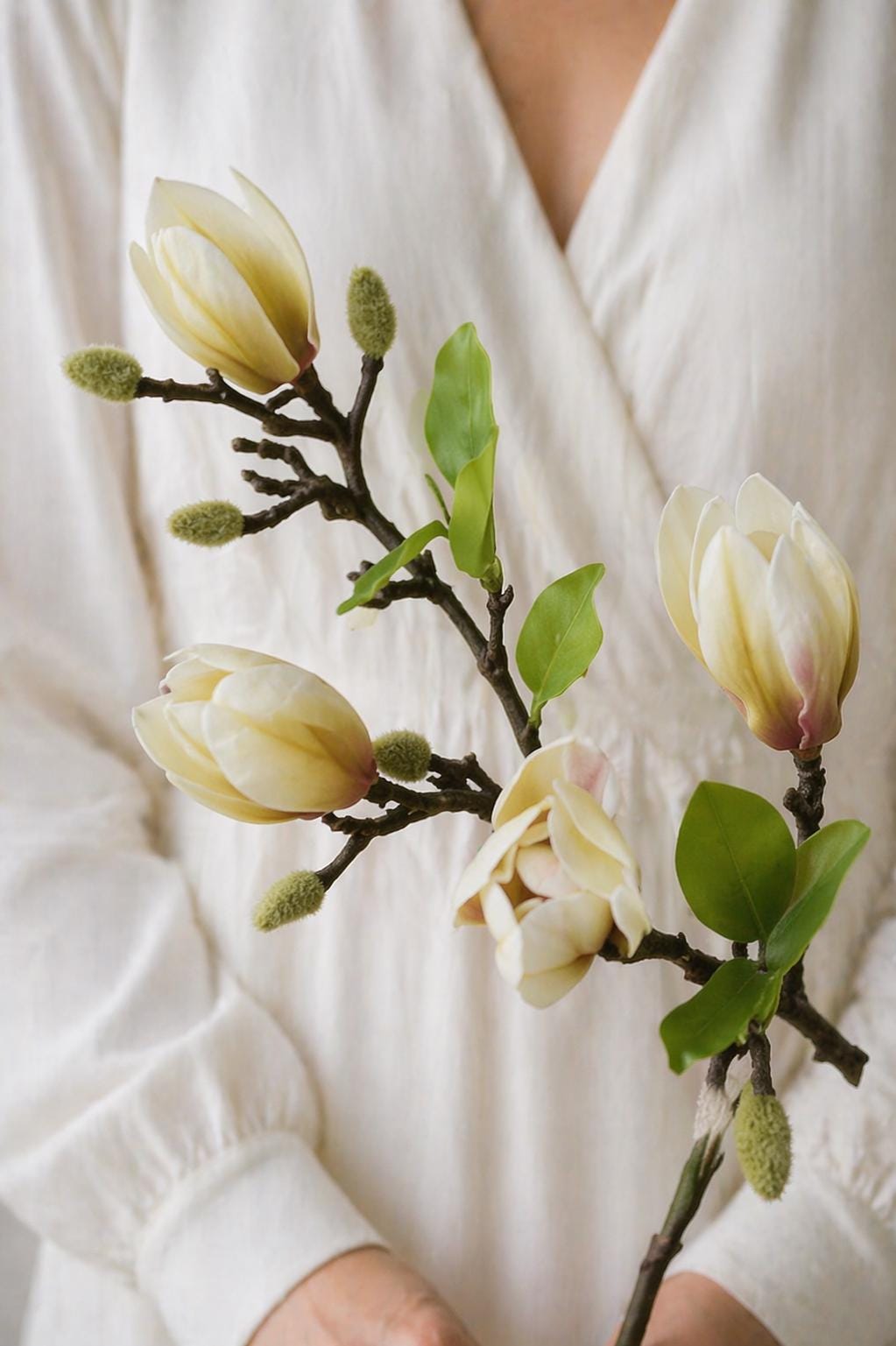 Real Touch Silk Magnolia Flowers | Lifelike Artificial Bouquet for Home Decor